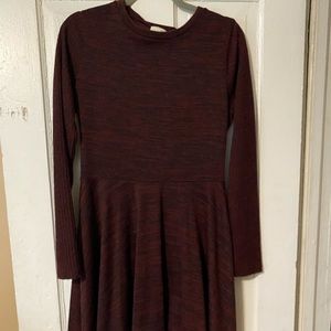 Women’s XL cross crocs back long sleeve dress